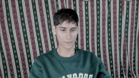 Snapshot of paimon_goetia chatting on 04/04/26, 01:48 Alexander Grigori online show from 04/04/26, 01:48