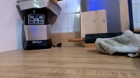 Eros online show from 01/13/26, 04:51