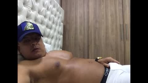 paisaexotico online show from 11/06/25, 01:06