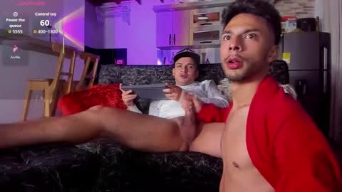 LIAN AND JACK online show from 10/16/25, 04:02