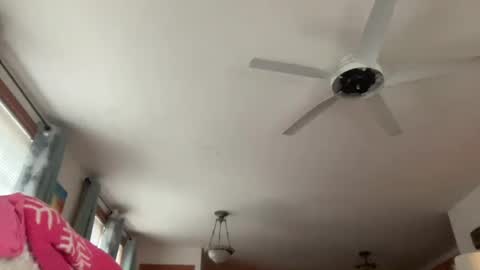 paisleysnowxo online show from 10/29/25, 05:36