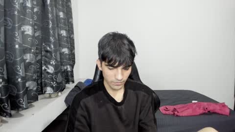 Snapshot of pakun_ chatting on 01/12/25, 01:32 pakun_ online show from 01/12/25, 01:32