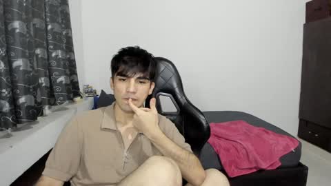 Snapshot of pakun_ chatting on 01/30/25, 12:50 pakun_ online show from 01/30/25, 12:50