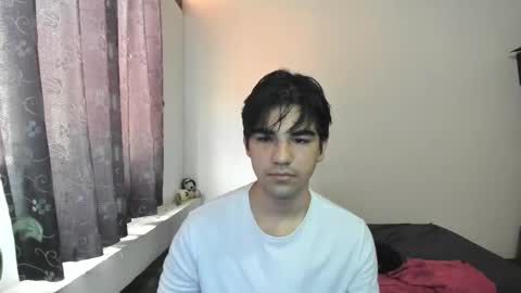 Snapshot of pakun_ chatting on 09/18/25, 04:20 pakun_ online show from 09/18/25, 04:20