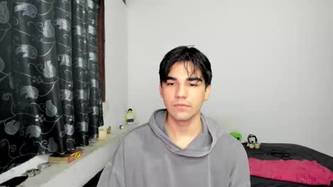 Snapshot of pakun_ chatting on 10/12/25, 02:10 pakun_ online show from 10/12/25, 02:10