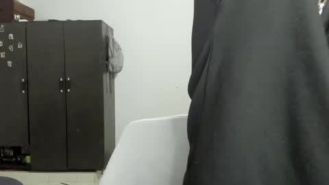 Snapshot of pakun_ chatting on 11/10/25, 02:10 pakun_ online show from 11/10/25, 02:10