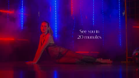 Snapshot of palach2323 chatting on 04/21/26, 01:42 Katrin Vebber online show from 04/21/26, 01:42