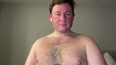 Snapshot of palley1120100250 chatting on 09/30/25, 02:38 palley1120100250 online show from 09/30/25, 02:38