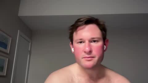 Snapshot of palley1120100250 chatting on 12/16/25, 03:11 palley1120100250 online show from 12/16/25, 03:11