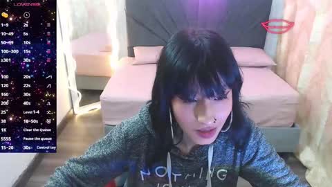 palmerfox_tay online show from 02/24/25, 08:14