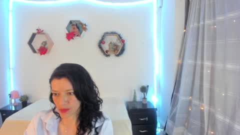 Paloma  online show from 12/07/24, 12:41