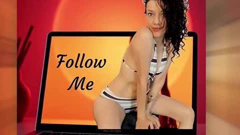 Paloma  online show from 02/15/26, 07:54