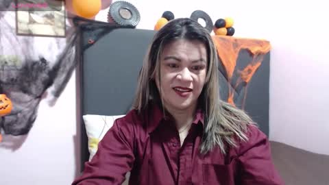 Snapshot of pamela_echeverria chatting on 10/18/25, 10:49 pamela_echeverria online show from 10/18/25, 10:49