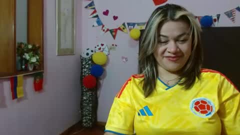 Snapshot of pamela_echeverria chatting on 06/27/26, 12:22 pamela_echeverria online show from 06/27/26, 12:22