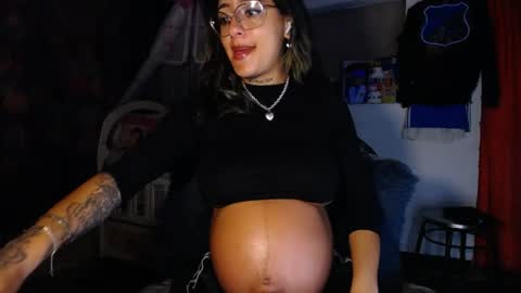 Snapshot of pamela_latorre chatting on 05/21/26, 08:16 Pamela online show from 05/21/26, 08:16