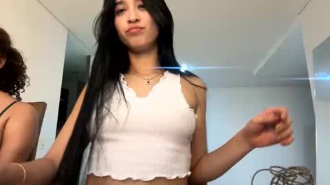 pamela_milleer online show from 12/28/24, 06:39