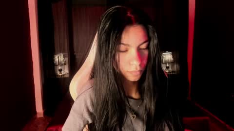 Snapshot of pamelaascott chatting on 04/23/26, 05:08 P A M online show from 04/23/26, 05:08