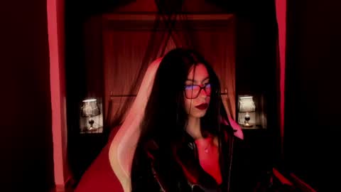 Snapshot of pamelaascott chatting on 05/05/26, 04:09 P A M online show from 05/05/26, 04:09
