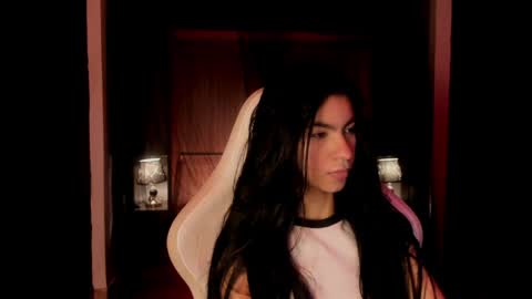 Snapshot of pamelaascott chatting on 05/16/26, 04:31 P A M online show from 05/16/26, 04:31