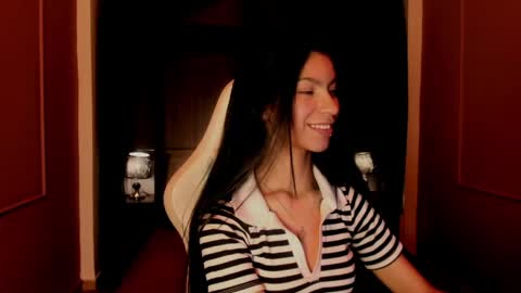 Snapshot of pamelaascott chatting on 06/02/26, 04:14 P A M online show from 06/02/26, 04:14