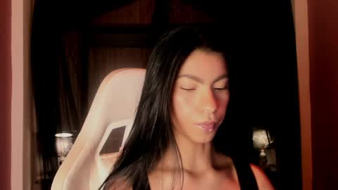 Snapshot of pamelaascott chatting on 06/04/26, 04:18 P A M online show from 06/04/26, 04:18