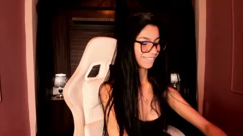 Snapshot of pamelaascott chatting on 06/10/26, 04:12 P A M online show from 06/10/26, 04:12