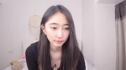 Snapshot of pamelabecke chatting on 06/28/26, 01:06 pamelabecke online show from 06/28/26, 01:06
