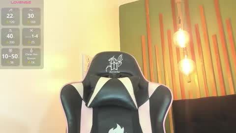 Snapshot of pamelaflores chatting on 03/09/25, 03:32 Pamela online show from 03/09/25, 03:32