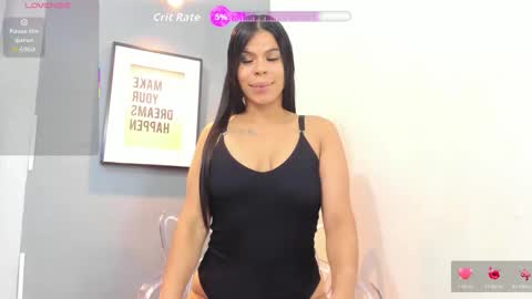 Snapshot of pamelaflores chatting on 11/19/25, 09:15 Pamela online show from 11/19/25, 09:15