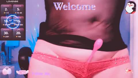 Snapshot of pamelafox chatting on 11/05/25, 12:54 PAMELAFOX online show from 11/05/25, 12:54