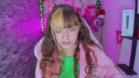 pamelajhonsom online show from 01/03/25, 02:30