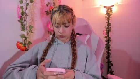 Snapshot of pamelajhonsom chatting on 06/16/26, 05:54 pamelajhonsom online show from 06/16/26, 05:54