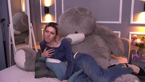 Pamelamy online show from 02/20/25, 12:47