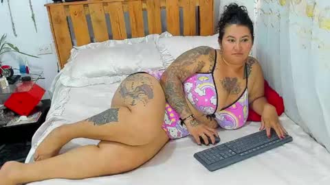 Snapshot of pamelaruiizz3 chatting on 05/03/26, 07:20 Pamela online show from 05/03/26, 07:20