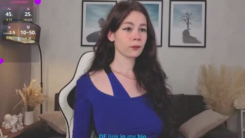 Diana online show from 10/17/25, 11:18