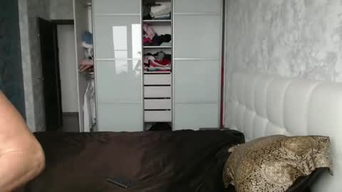 Pamella online show from 10/04/25, 07:17