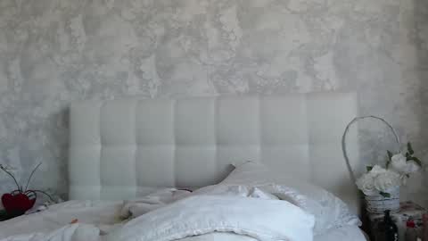 Pamella online show from 10/20/25, 03:07