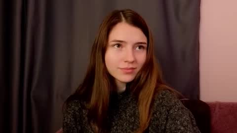 Snapshot of pamilarakestraw chatting on 10/28/25, 07:49 daniella online show from 10/28/25, 07:49