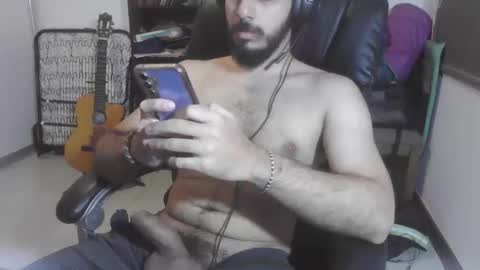 Snapshot of pan_con_jalea chatting on 05/17/26, 02:42 Pan Con Jalea y Mantequilla de mani online show from 05/17/26, 02:42