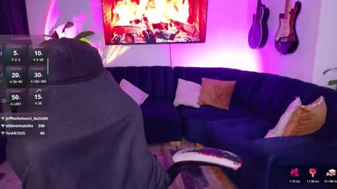 Snapshot of pandorabeker chatting on 03/26/26, 01:11 online show from 03/26/26, 01:11