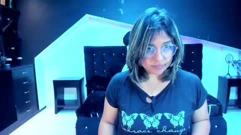 Snapshot of pandoracherry chatting on 01/04/25, 06:41 Pandora online show from 01/04/25, 06:41