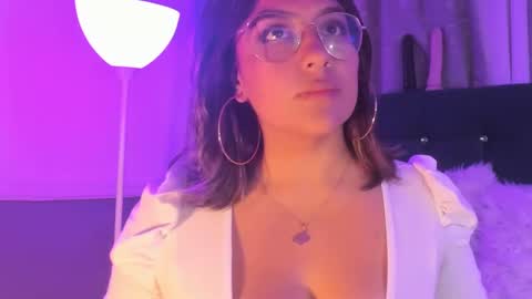 Snapshot of pandoracherry chatting on 02/04/25, 03:33 Pandora online show from 02/04/25, 03:33