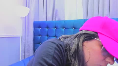 Snapshot of pandoracherry chatting on 02/11/25, 09:42 Pandora online show from 02/11/25, 09:42