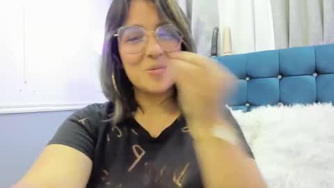 Snapshot of pandoracherry chatting on 02/12/25, 03:18 Pandora online show from 02/12/25, 03:18