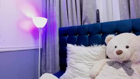 Snapshot of pandoracherry chatting on 02/13/25, 06:20 Pandora online show from 02/13/25, 06:20