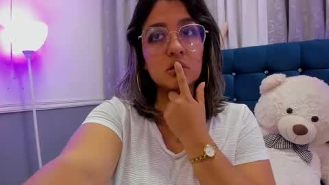 Snapshot of pandoracherry chatting on 02/15/25, 08:44 Pandora online show from 02/15/25, 08:44