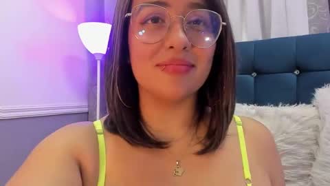 Snapshot of pandoracherry chatting on 03/11/25, 03:48 Pandora online show from 03/11/25, 03:48