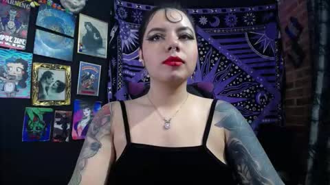 Snapshot of pandoragoddess chatting on 03/28/26, 02:33 online show from 03/28/26, 02:33