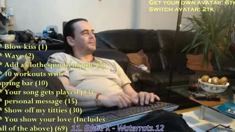Snapshot of pannenkoekenkeizer chatting on 04/15/26, 07:58 Chris online show from 04/15/26, 07:58