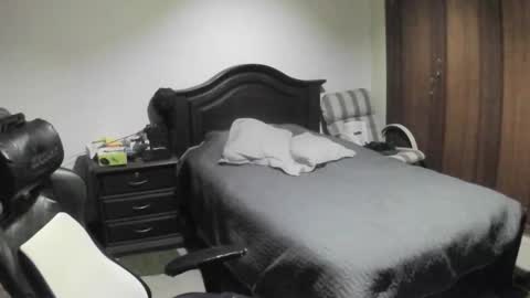 panoramix8080 online show from 10/29/25, 05:10